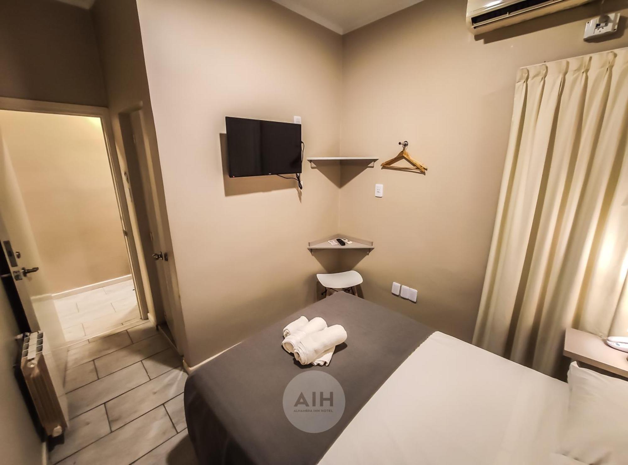 Hotel Alhambra San Juan Esterno foto
